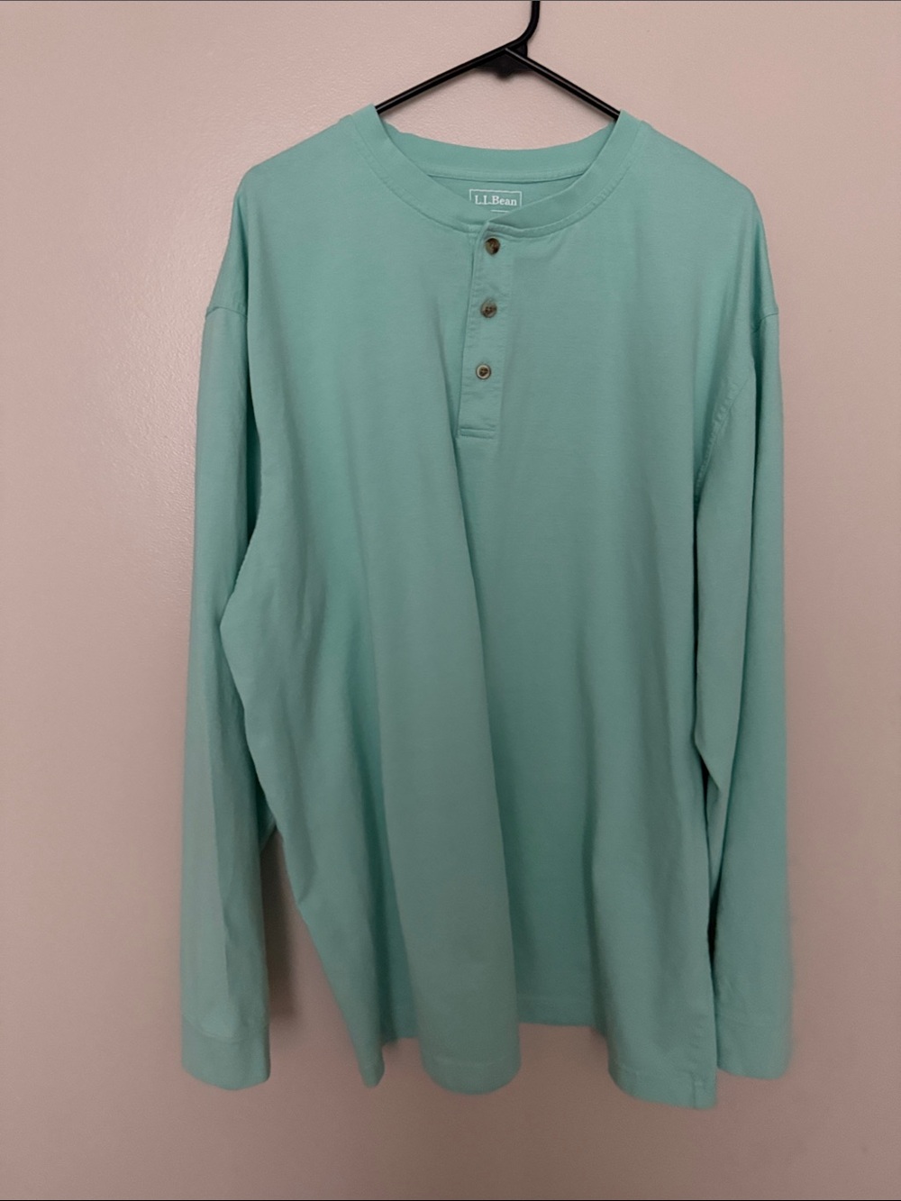 L.L. Bean Men's Mint Henley Unshrinkable Long-Sleeve Shirt